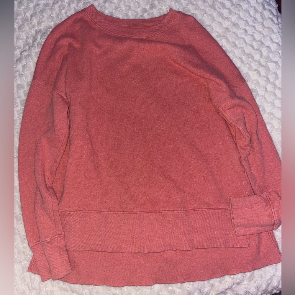 Time and Tru Women's Coral Crew Neck Sweater